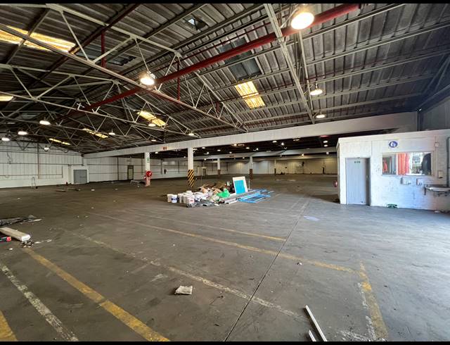 2,805M² WAREHOUSE TO LET IN BELLVILLE SOUTH